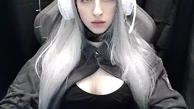 soft_bunny12 Adlı Modelin Canlı XXX Sohbeti