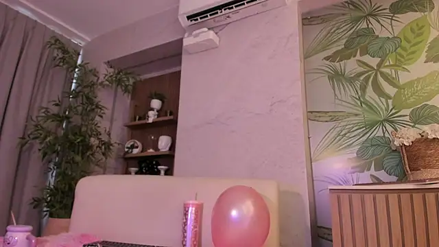 AntonellaRossi's Live XXX Chat