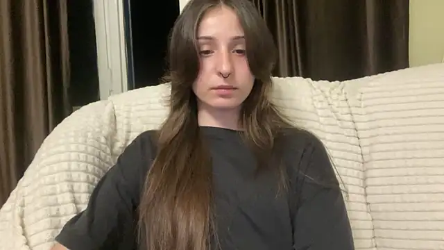 NightHina – Naživo XXX chat