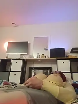 sissytrapdolly24 Webcam Show