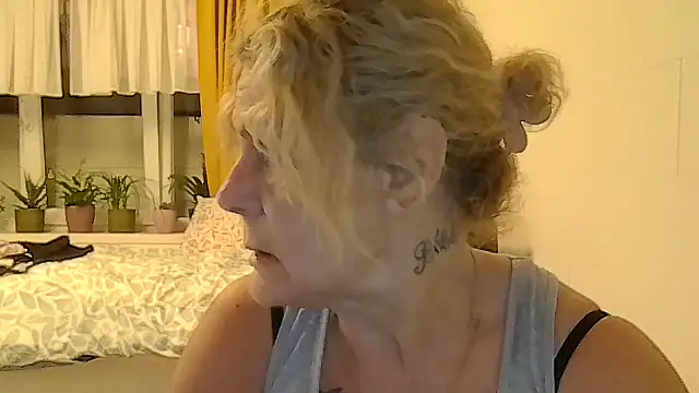 belgianshantie – Naživo XXX chat