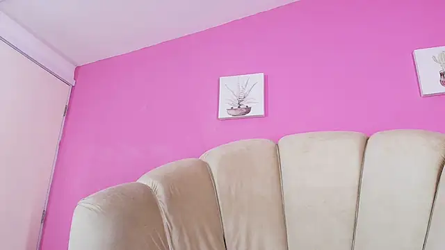 miajhonsonx লাইভ XXX চ্যাট