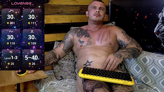 MrrKray live XXX chat