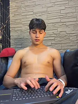 Show de Lander_Cruz na webcam