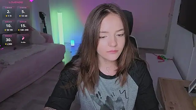 -Meowy- élő XXX-chatje
