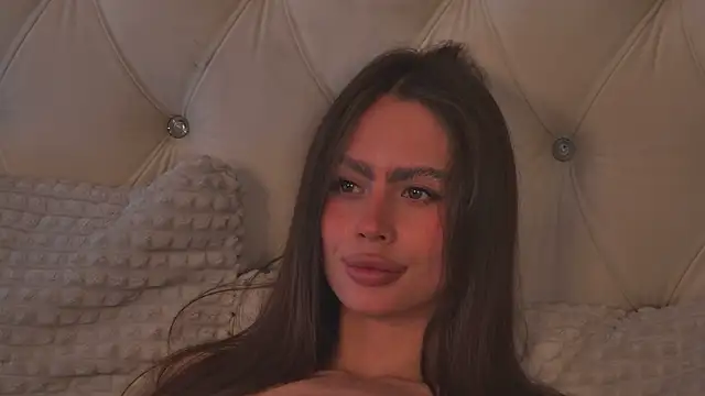 Amanda_River élő XXX-chatje