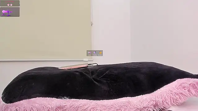 karlyn_angels élő XXX-chatje