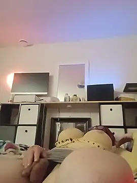 sissytrapdolly24 Show in webcam