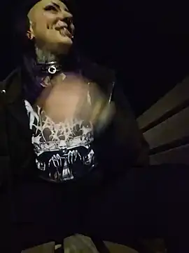 Purple_Coffin666 – Naživo XXX chat