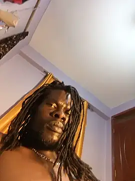 צ'אט XXX בשידור חי של sellector254