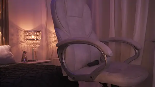 imLeanna_'s Live XXX Chat
