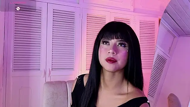 Katiaa_n – Naživo XXX chat