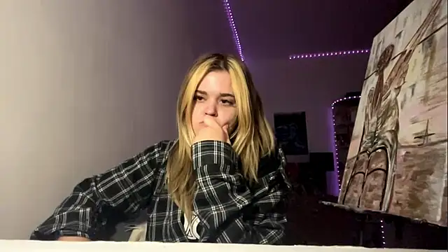 MiaRoika – Naživo XXX chat