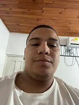 Czat XXX na żywo – Patricio_02