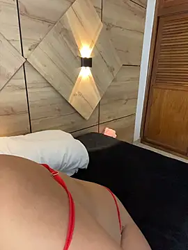 MiaBlonde1 现场XXX聊天