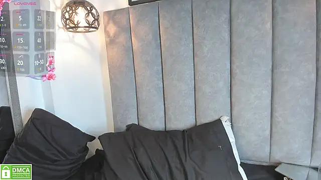 Bombom_Cambell – Naživo XXX chat