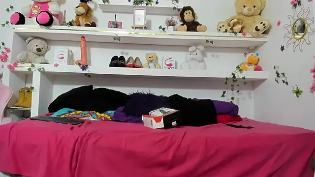 conny_blonde – Naživo XXX chat