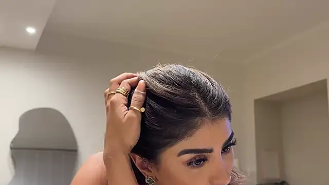 ArabicBarbie Adlı Modelin Canlı XXX Sohbeti