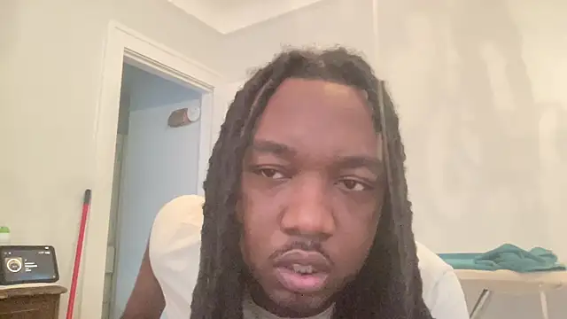 therealredx Webcam Show