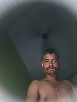 Kumalunda3722 লাইভ XXX চ্যাট