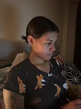 Chat +18 de RachelWeisz_ ao vivo