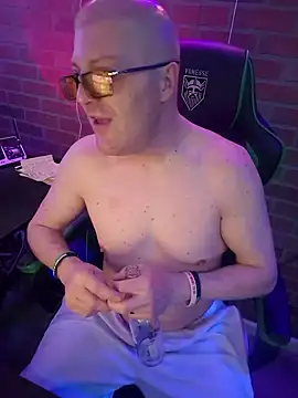chronic_vibez's Live XXX Chat