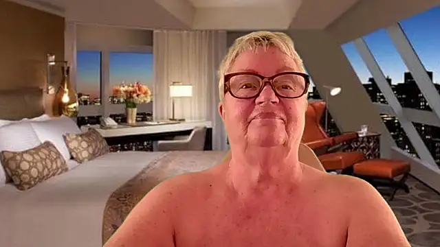 Mystery-Grandmother's Webcam Show