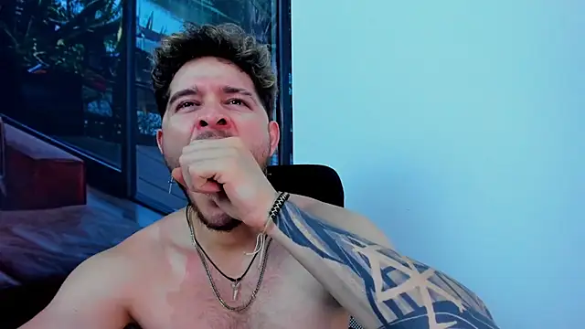 Show de rayan_lynx na webcam