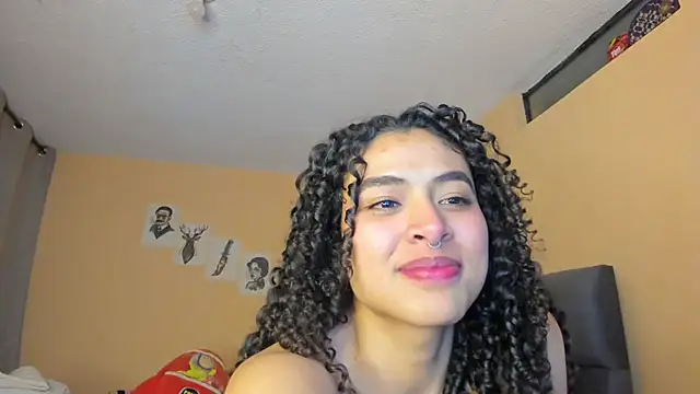 Keniia_rizz's Live XXX Chat