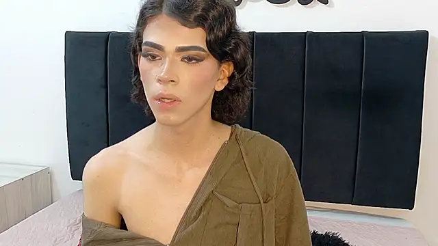 Mia_Collins7 Live XXX-chat
