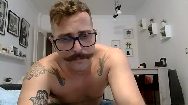 Chat XXX en directo de yanick931
