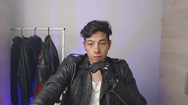 chomelo6 Webcam-Show