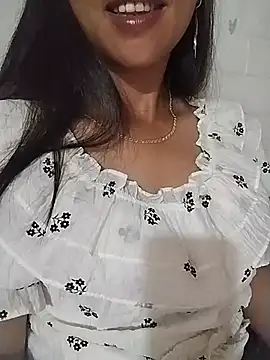 Helen-nn Chat XXX in diretta