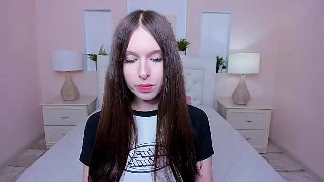 dark_k1tty's Live XXX Chat