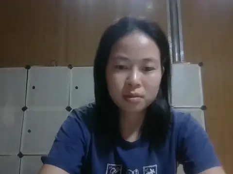 Cat-meow's Live XXX Chat