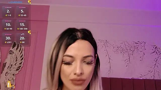 PinkySparks Chat XXX in diretta