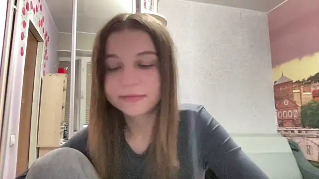 HwaTrippel's Live XXX Chat