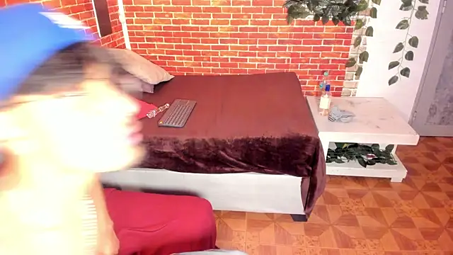 Miks_stone1 Webcam show