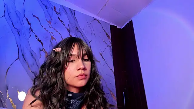 Emmiicute – Naživo XXX chat
