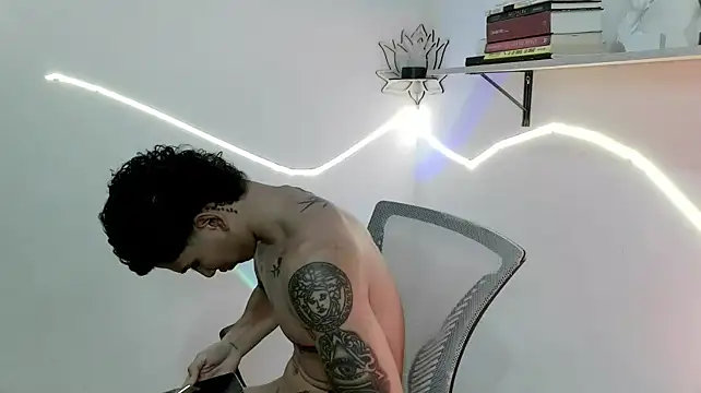 srghost333 live XXX chat