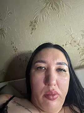 Chat XXX en directo de Naughtbaby_2025