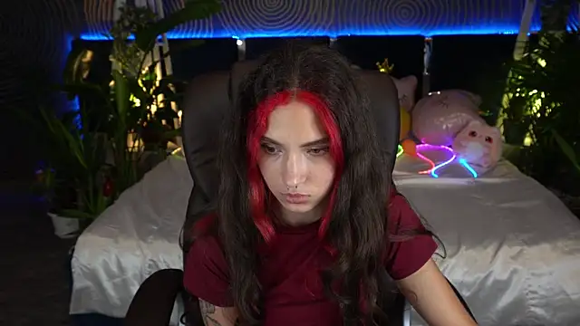 Živý XXX chat BabyFlowerr
