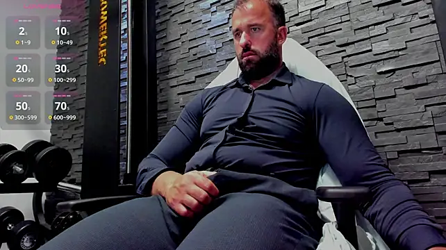 Онлайн чат XXX David_Big_Daddy