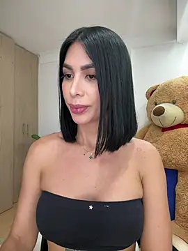 mckenzieklein Adlı Modelin Canlı XXX Sohbeti