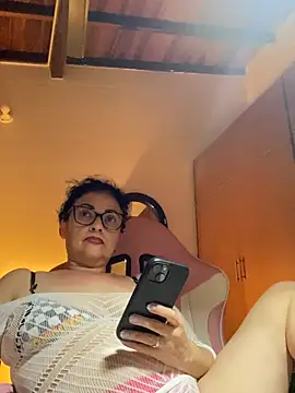 Sharongirl07's Webcam Show