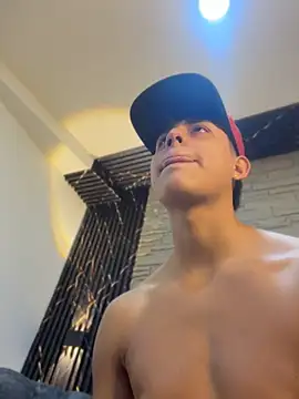 Show de Lander_Cruz na webcam