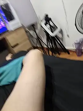 DANTECROS Live XXX-chat