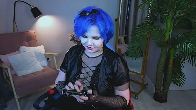WwhiteMonsterr's Live XXX Chat