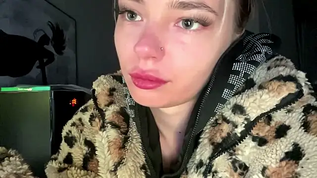 KimberliBaskerville – Naživo XXX chat