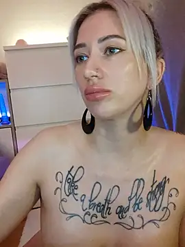 Gina-Lumara – Naživo XXX chat